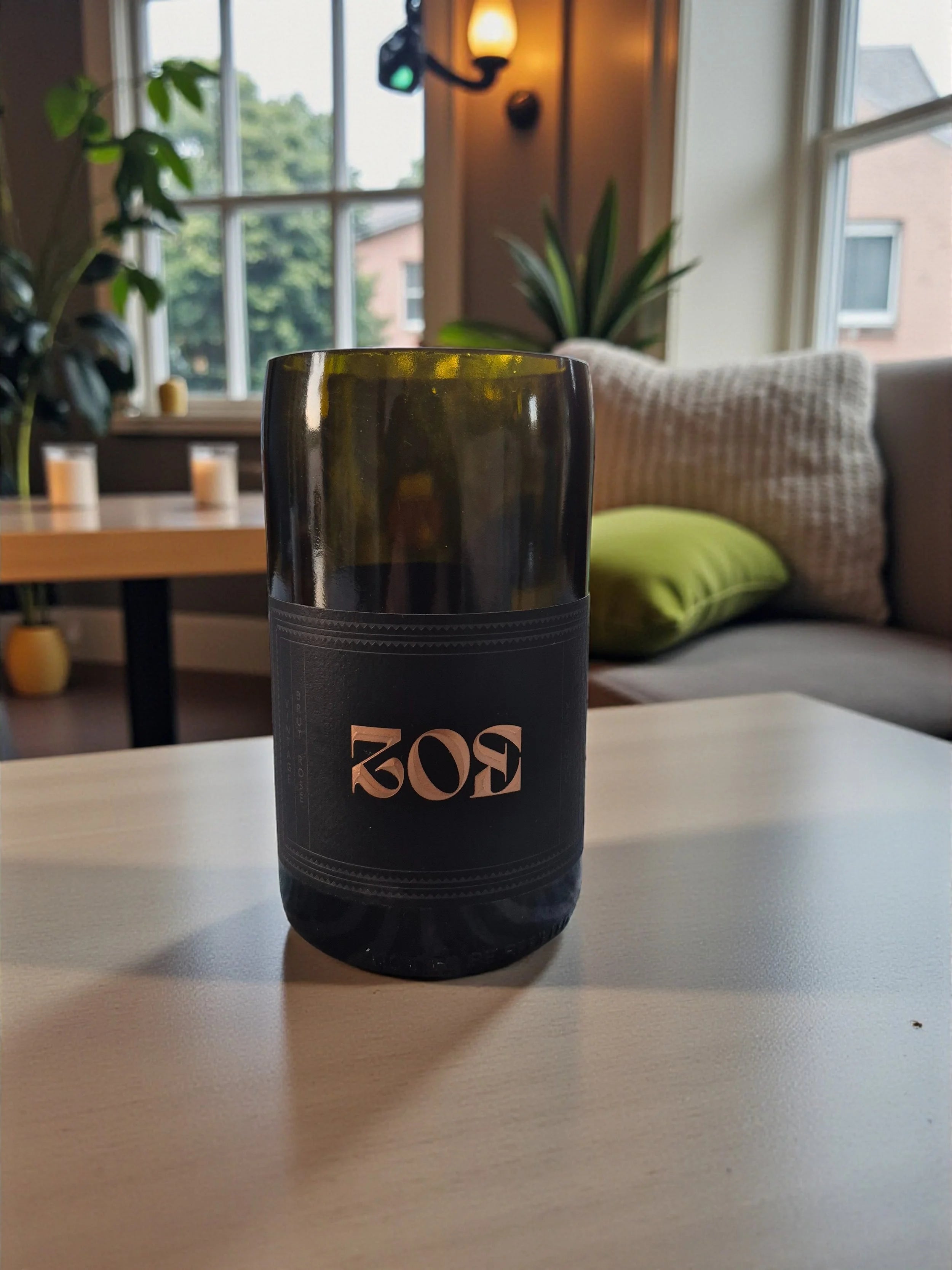 Ghost Rock Zoe Sparkling Vase
